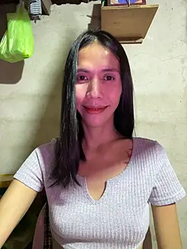 bellaUtops online show from March 1, 7:31 pm