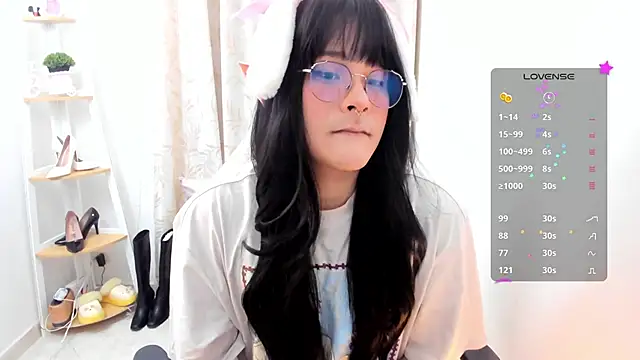 Omorimori online show from November 17, 5:57 pm