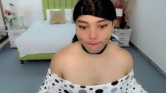 sebastian cruz  online show from March 31, 7:05 pm