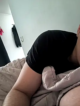 MikahLee6 online show from November 11, 10:50 am