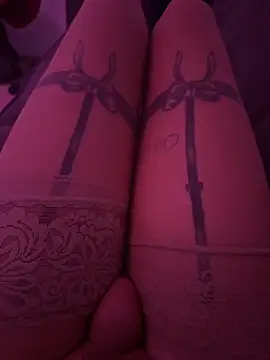 BlondeShemale online show from November 10, 6:20 pm