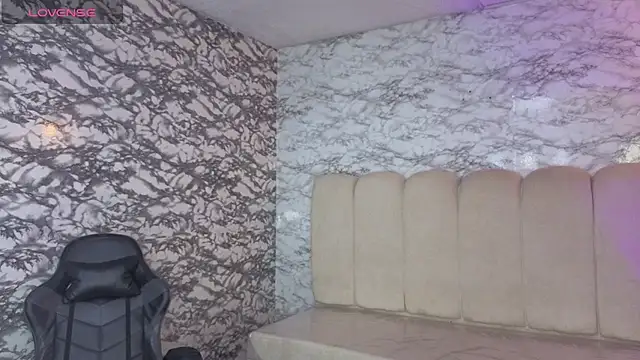 Evy Luxx v online show from February 4, 6:51 am