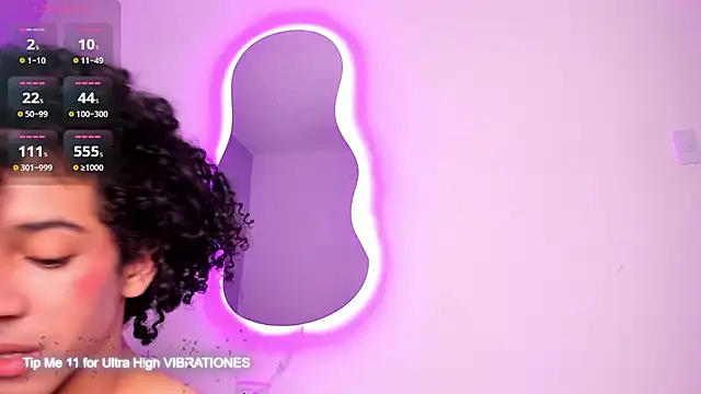 alaiasexygirl online show from March 27, 10:11 pm