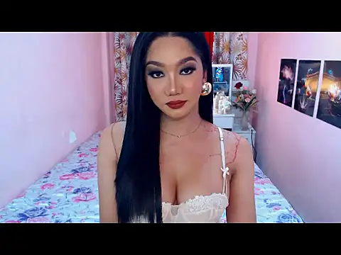 UrScreenGoddess online show from May 8, 1:24 am