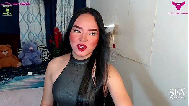 Fantacyloverr online show from April 11, 3:56 am