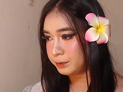 camelastarsairo online show from March 29, 9:15 pm