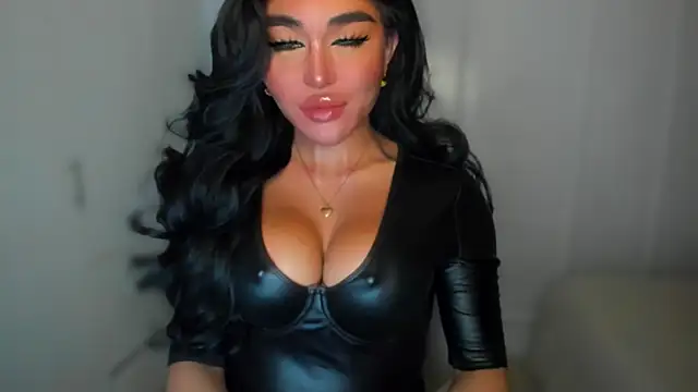 mxshemale ladyboy online show from January 11, 8:10 pm