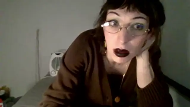 sweetharvey online show from December 22, 6:29 am