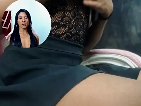 latina ts july online show from April 13, 8:24 pm