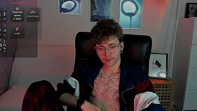 Tomas Norton online show from April 4, 9:01 pm