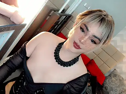 BEYBIDOMME online show from April 1, 9:10 am