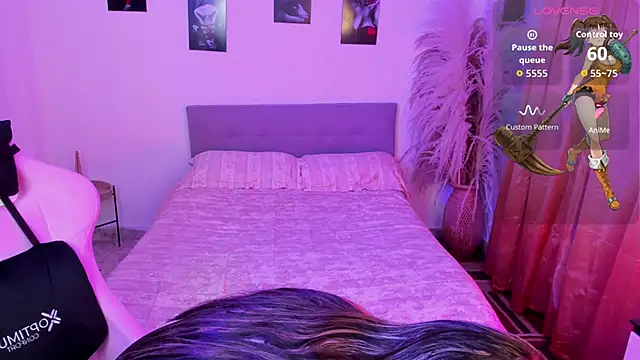 Valen with pussy online show from April 10, 9:53 pm