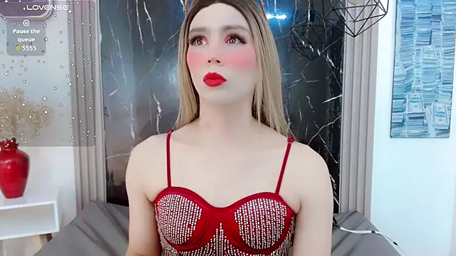 katalina hot   online show from April 17, 11:13 am