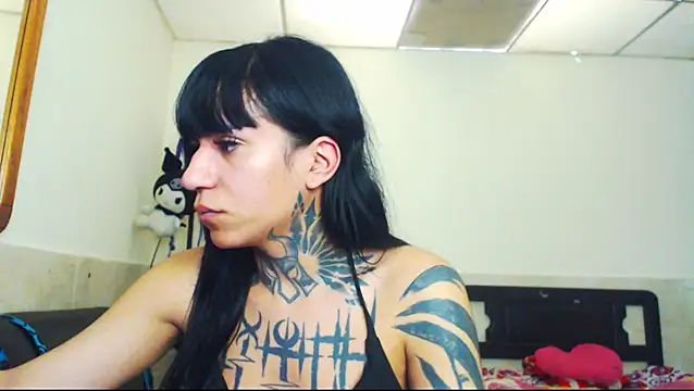 jazmin wolf online show from April 4, 2:04 pm