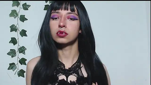 Oasis fairy  online show from April 12, 6:39 am