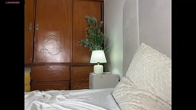 rian hunter online show from April 17, 6:20 pm