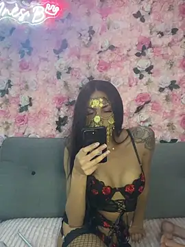 Ines-z online show from April 18, 10:10 pm