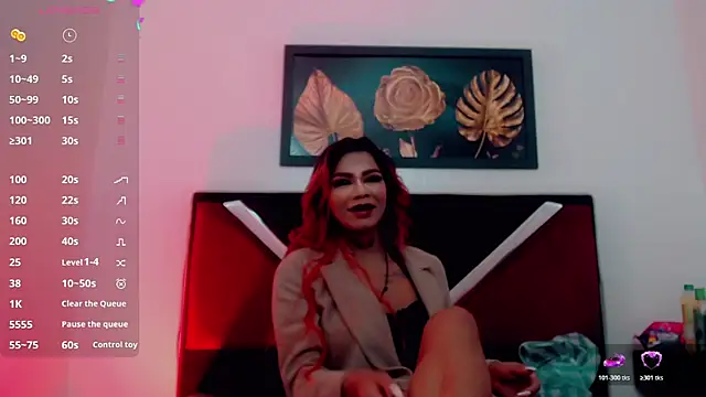 Adriana Rodriguez  online show from February 13, 2:51 am