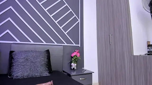 Jessica Boyer online show from March 20, 10:44 pm