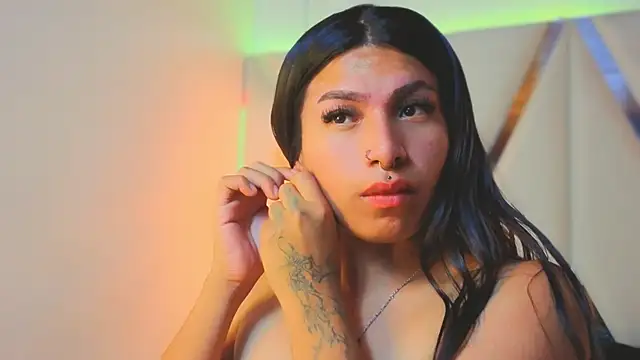 MeelFox online show from March 30, 1:45 pm