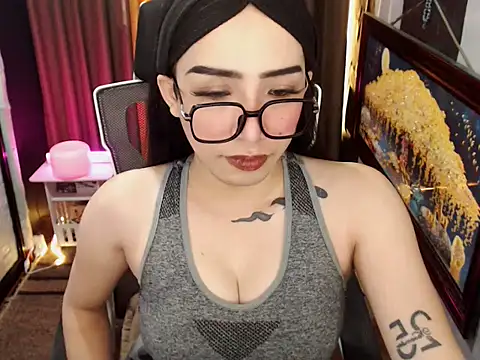 SexyCommander online show from April 13, 8:18 am