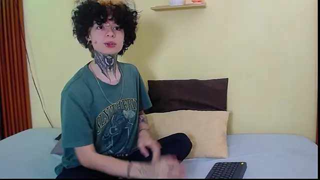 JuneBlake  online show from March 13, 2:00 pm