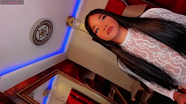 Paola Delfino online show from April 12, 8:34 pm