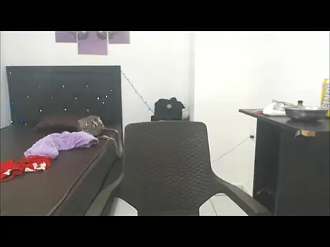 keityperrys online show from April 28, 3:55 am