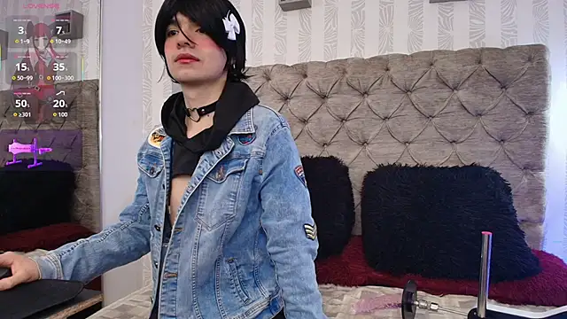 Asley Aika online show from May 2, 5:01 am