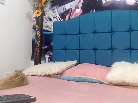 Nathaly Sam online show from April 18, 11:01 am