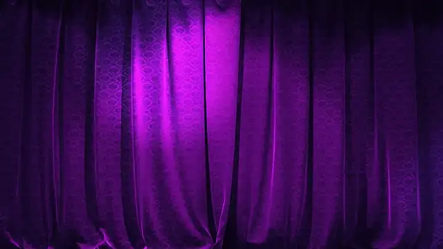 PolyCircus online show from April 17, 4:04 am