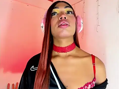 valeria hernandez  online show from July 2, 3:23 am