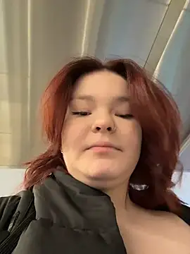 kinky  fox online show from April 29, 11:15 am