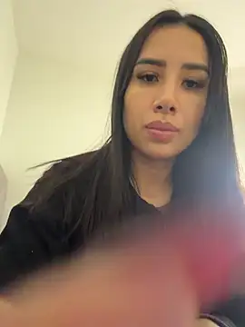 SophiaaRose18 online show from June 6, 10:39 pm