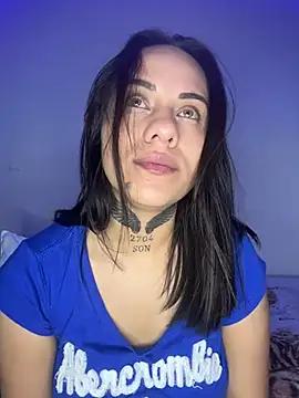MadisonYoung000 online show from June 17, 2:12 am