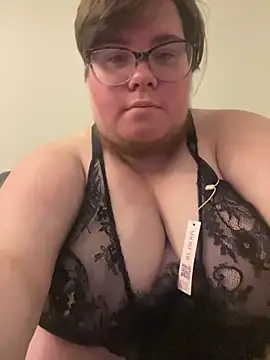 femboyphoenix online show from June 12, 1:59 am