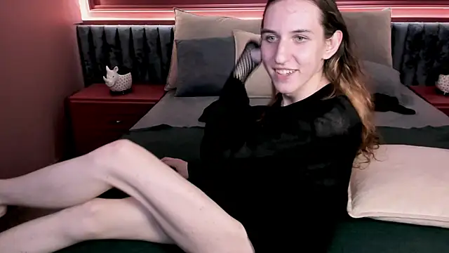 ChrisyBevy online show from July 5, 4:19 am