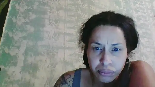 imisamoore69 online show from October 16, 10:53 pm