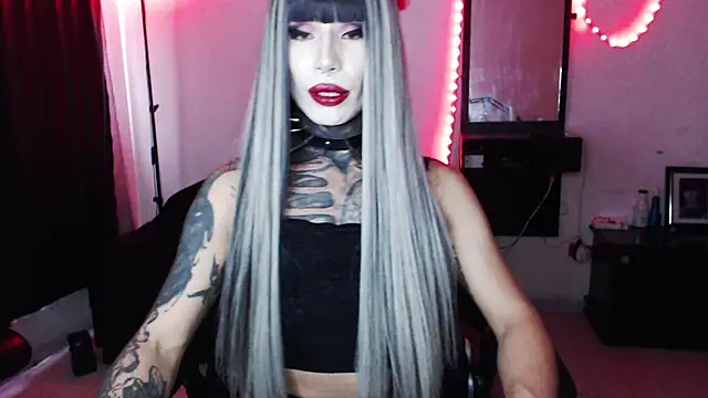 april simons2 online show from March 3, 8:38 pm