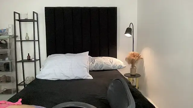 your bianca69 online show from March 31, 1:07 am