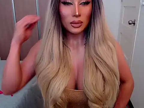 yourmistressofevil69 online show from July 17, 2:39 am