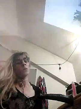 sissyslutbg online show from November 6, 5:51 am