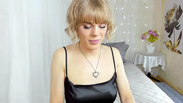 Stesnyashka123 online show from November 28, 11:44 am