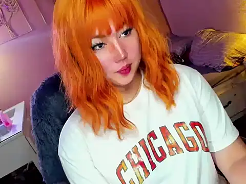 Snapshot of HOTnWILDalice chatting on March 13, 1:43 am HOTnWILDalice online show from March 13, 1:43 am