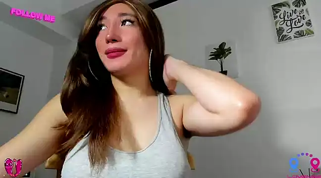 Snapshot of hottycrishina chatting on December 21, 6:02 pm hottycrishina online show from December 21, 6:02 pm