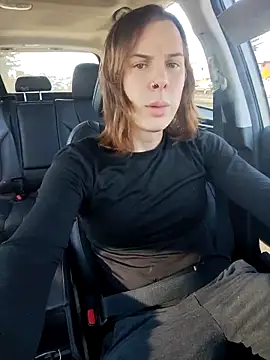 TsSnailGirl69 online show from September 26, 11:35 pm