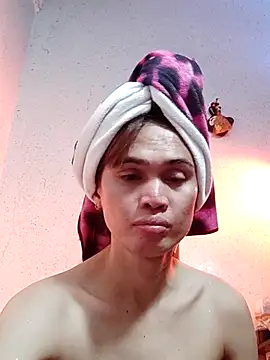 QueenSoreal online show from March 2, 4:47 pm