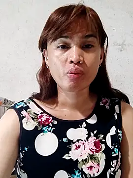 QueenSoreal online show from September 9, 6:07 pm