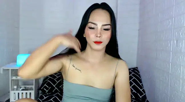 Snapshot of urnaughtydolly69 chatting on January 9, 11:25 am urnaughtydolly69 online show from January 9, 11:25 am