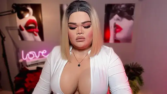 KarolinaThompson online show from October 22, 5:48 pm